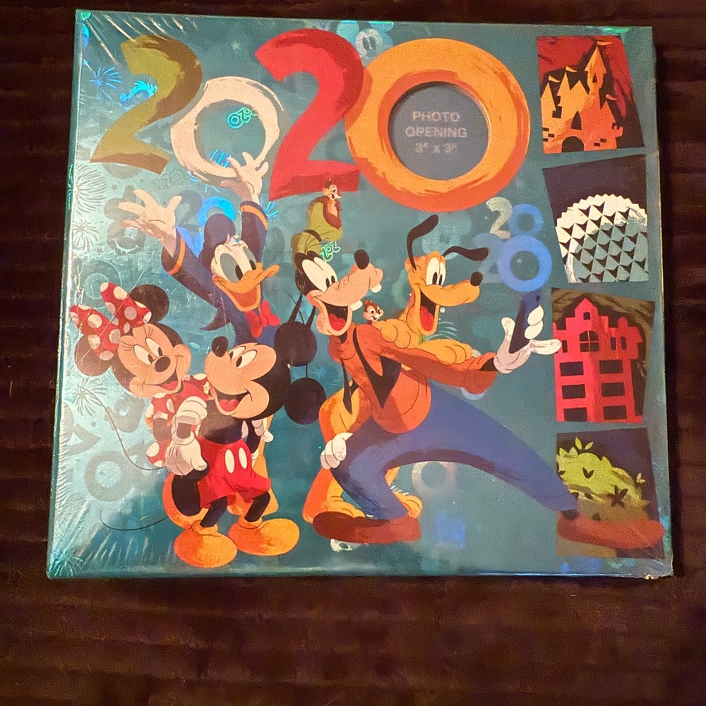 Disney 2020 Photo Frame picture album